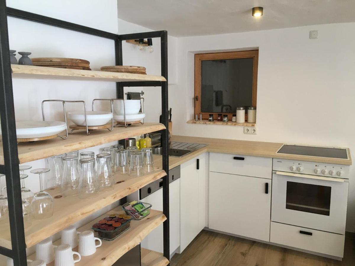 Ferienwohnung Stoablick - Barrierefrei Mit Bergblick Bad Goisern Kültér fotó
