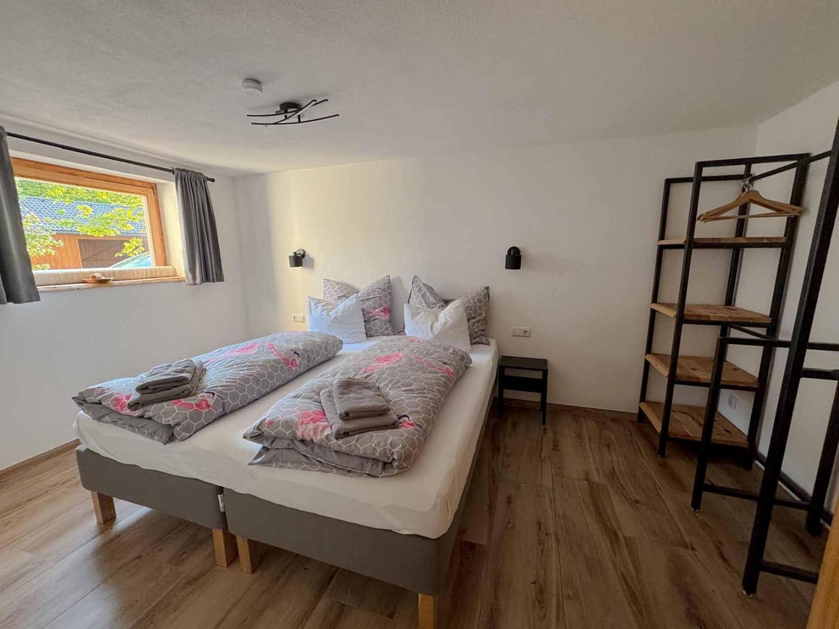Ferienwohnung Stoablick - Barrierefrei Mit Bergblick Bad Goisern Kültér fotó